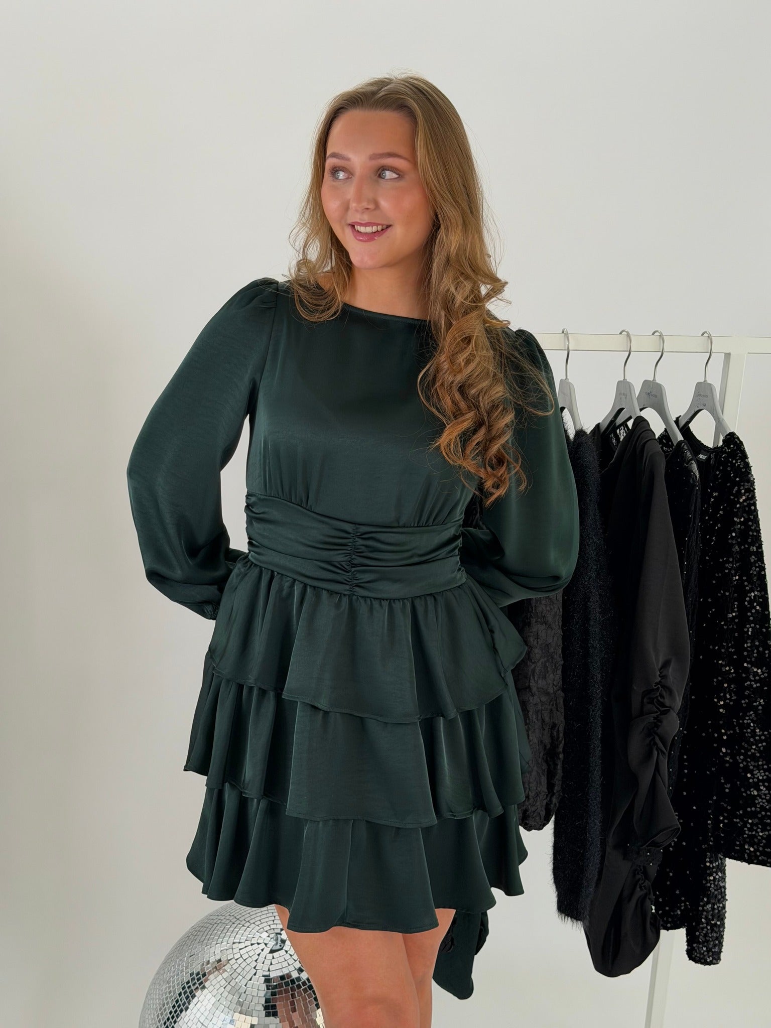 VMEMILY Short Dress - Scarab